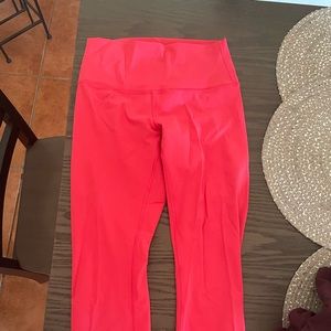 Lululemon pink 3/4 leggings